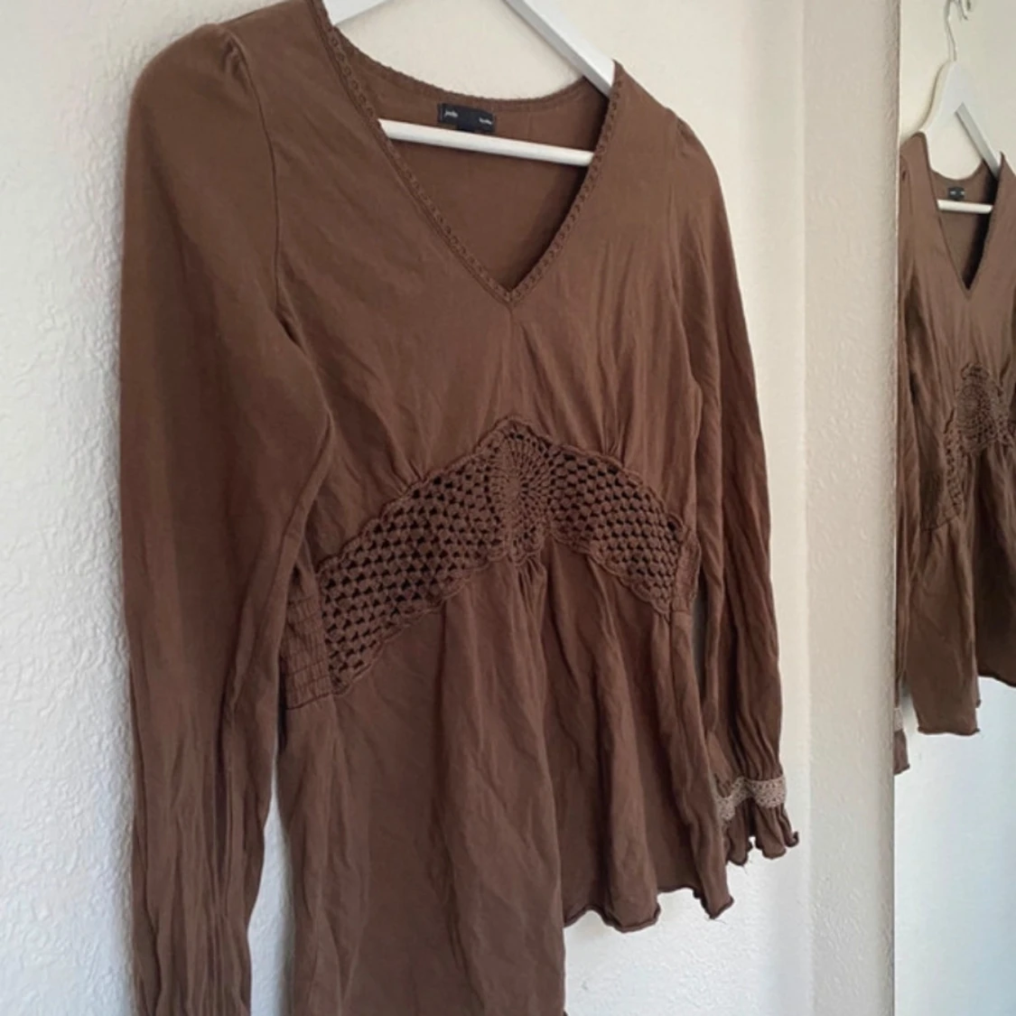 Brun långärmad topp  - 3