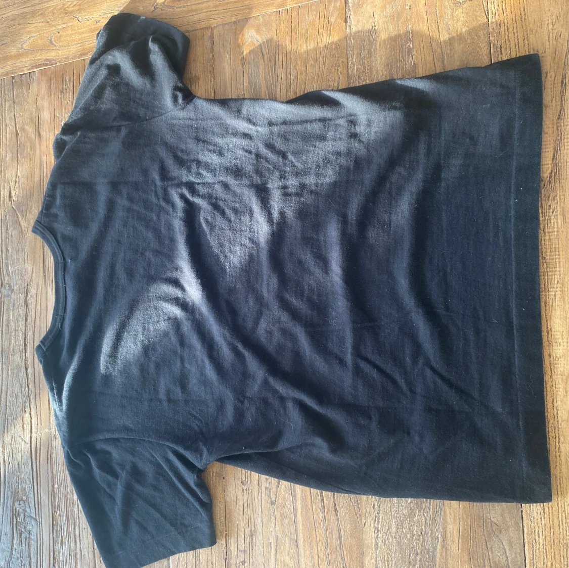 Svart t-shirt från Comme des Garçons - 1