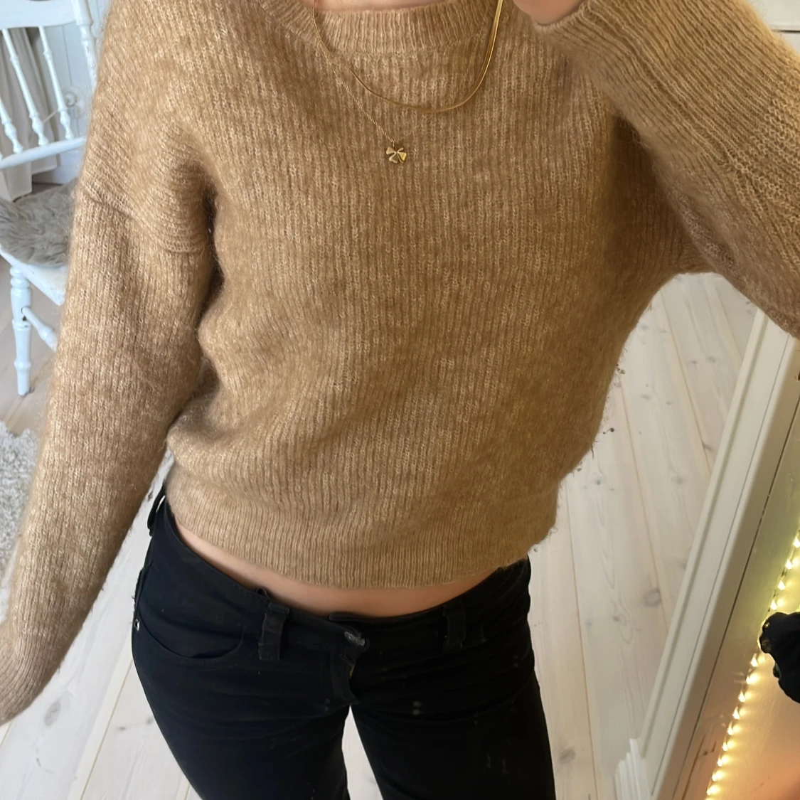 Beige mohairtröja från BikBok