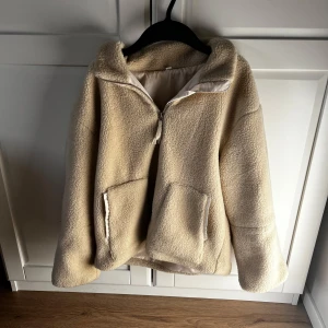 Teddyjacka - Nyskick 