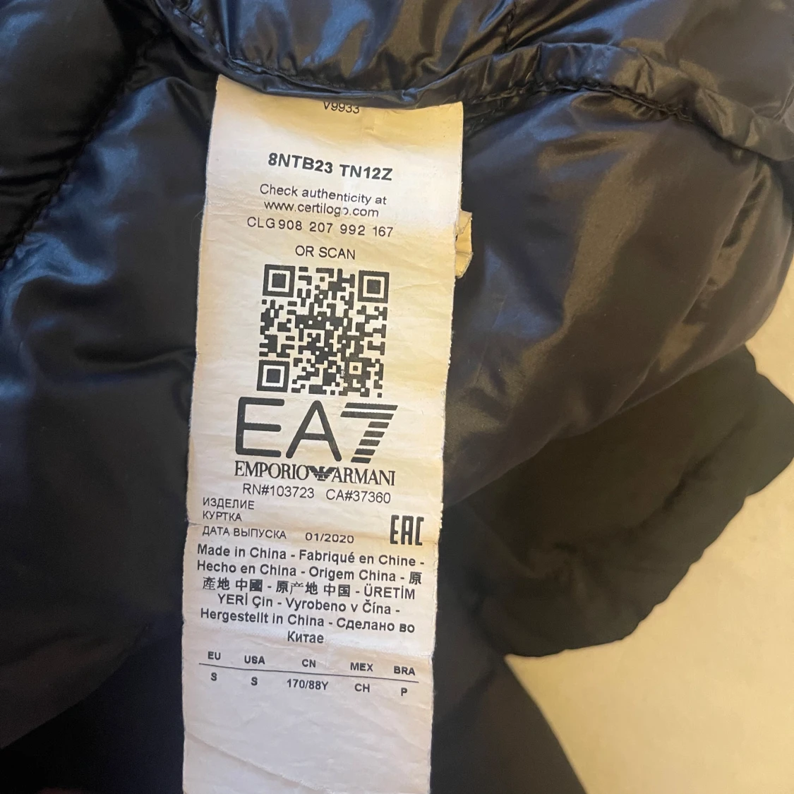 Armani jacka svart - 4