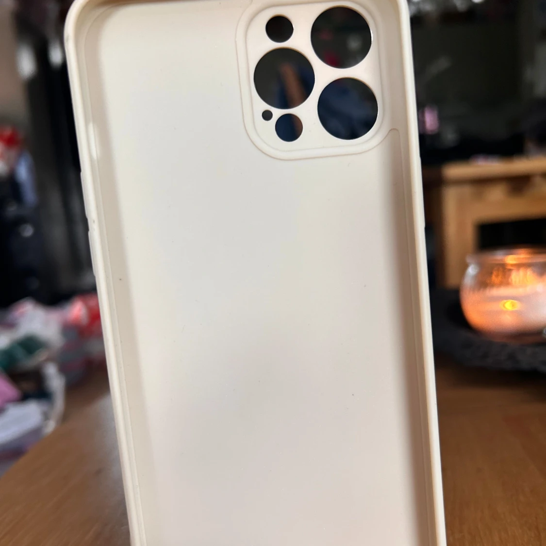 Mobilskal med Hello Kitty-motiv för IPhone 12 PRO Max! - 1