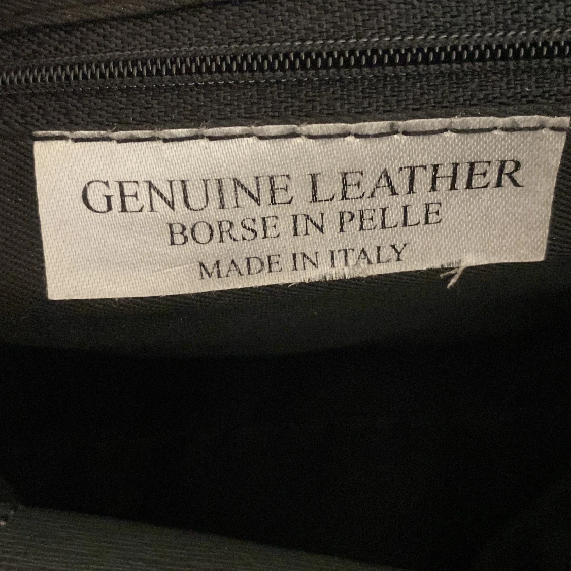 Grå handväska i äkta skinn - 3