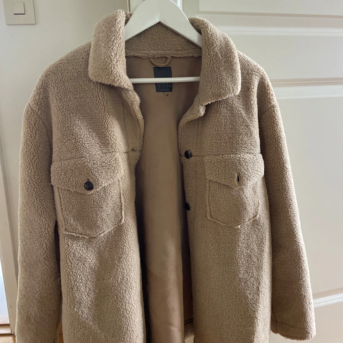 Beige teddyjacka  - 1