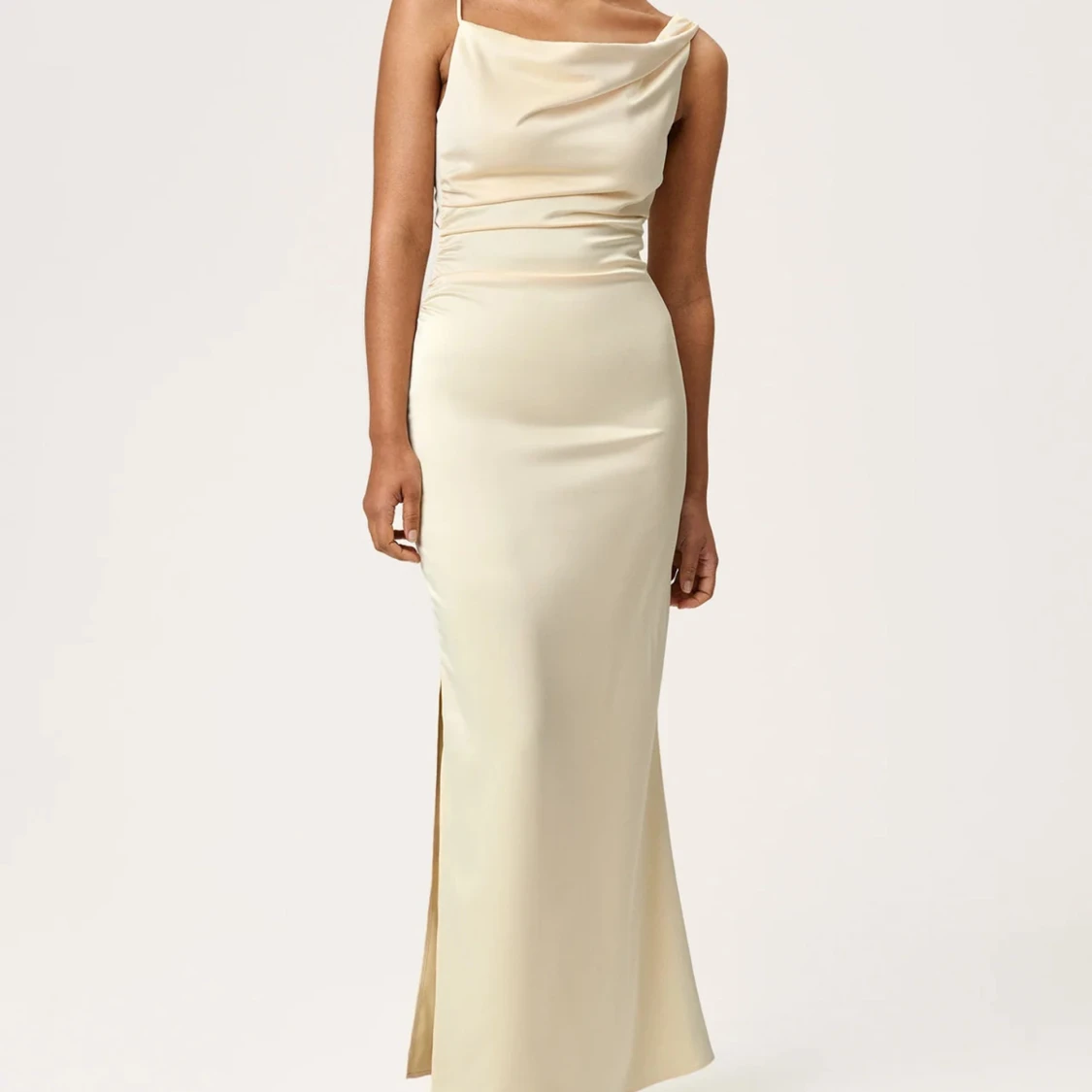 Gul Adoore klänning  - 2