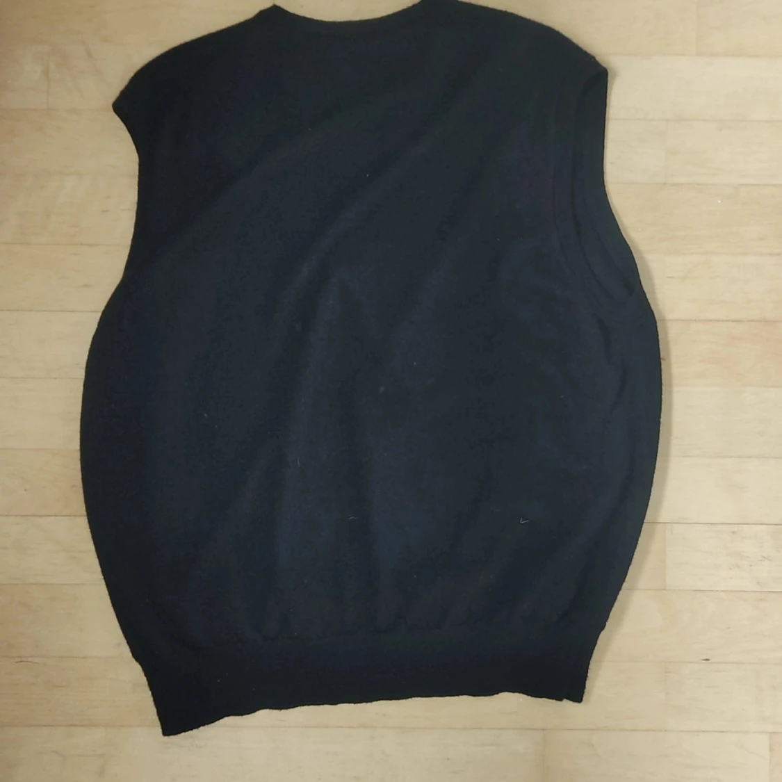 Svart ullväst från Gran Sasso - 2