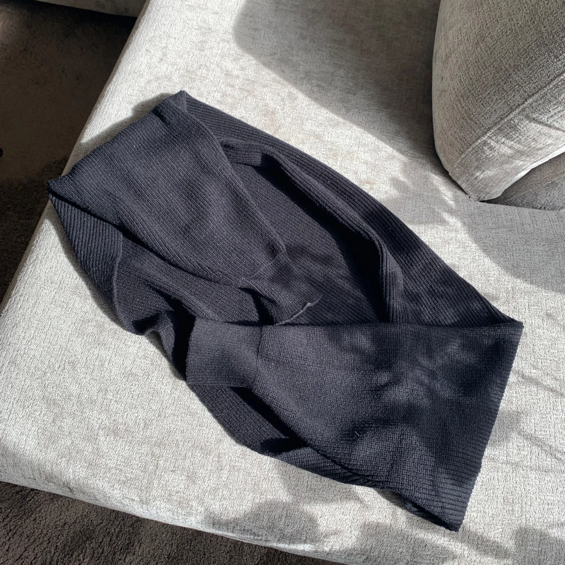 Svart stickad bolero - 1