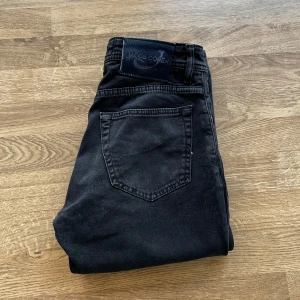 Jacob cohen jeans (622 C) - Jacob cohen jeans i storlek 30 W skick 8/10 inga defekter