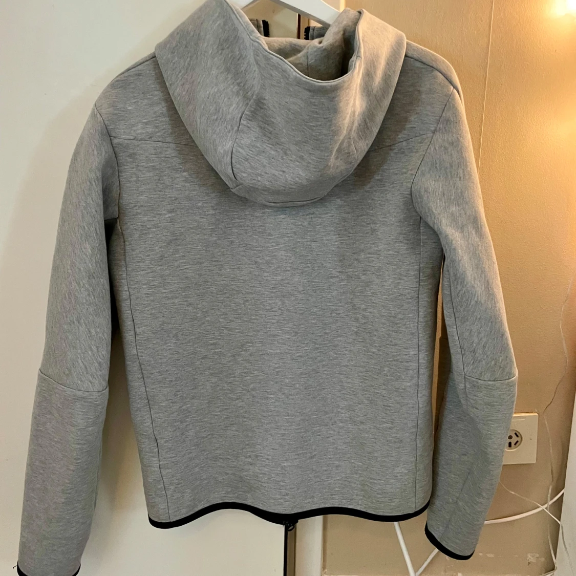 Grå nike tech fleece - 2