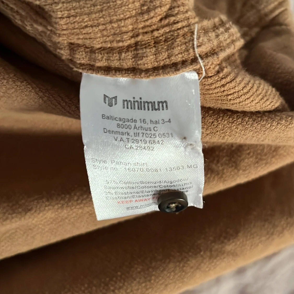 Beige overshirt från Minimum - 2