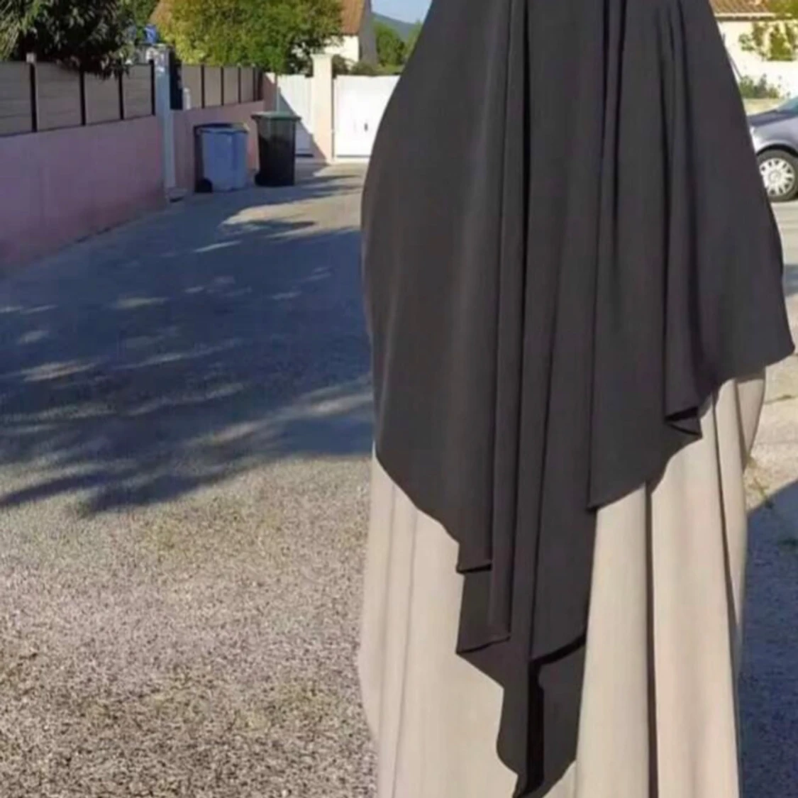 Svart khimar