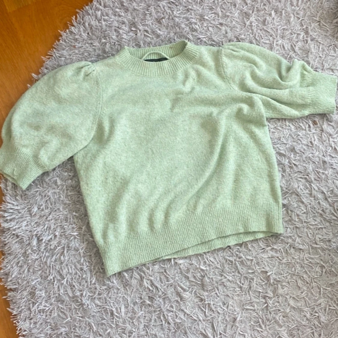 Ljusgrön stickad tröja Vero Moda