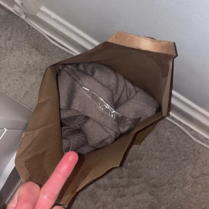 Köp skiten olle - .