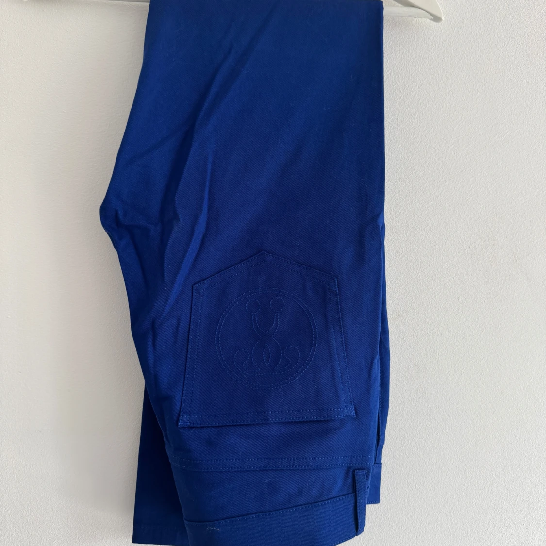 Blå byxor från Moschino  - 2