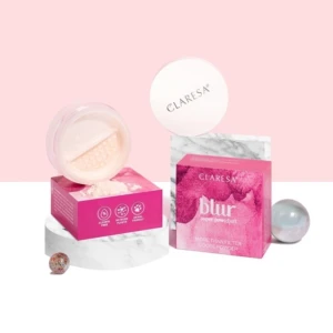 Claresa Blur loose Powder - * Oöppnad Claresa Blur Super Powder.  löspuder i en ljus, transparent nyans. Kommer i en rund plastburk med vit skruvlock och rosa förpackning. 