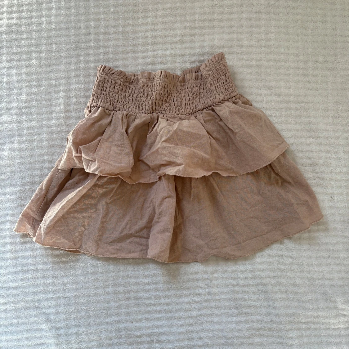 Beige volangkjol från SHEIN XS