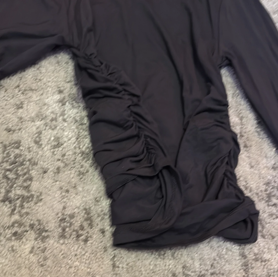 Svart långärmad topp från Gina Tricot Small - 1