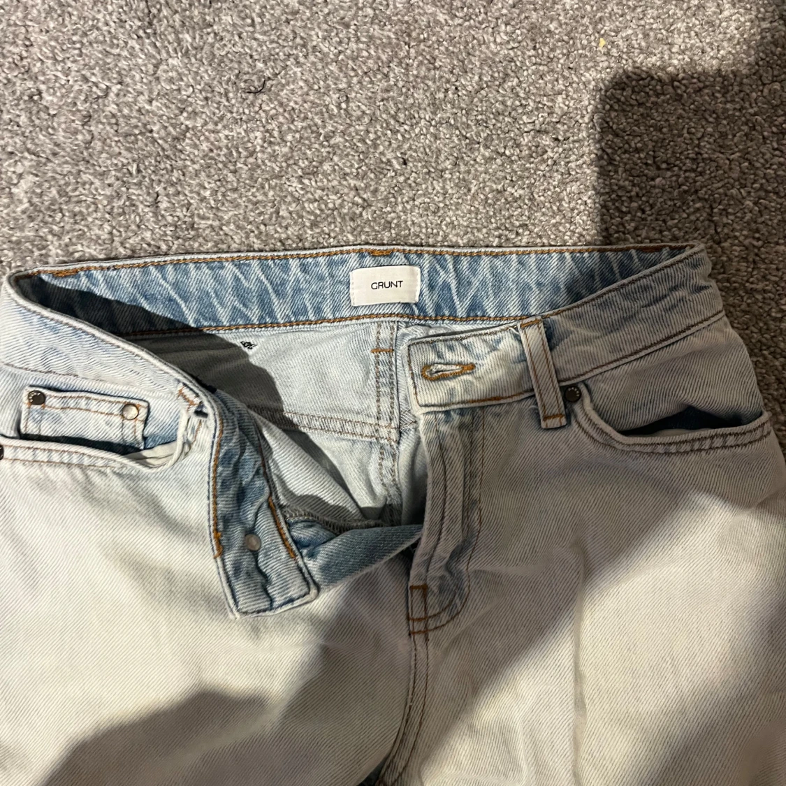 Ljusblå jeans från Grunt - 2
