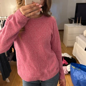 Vero Moda stickad tröja  - Vero Moda stickad tröja storlek S
