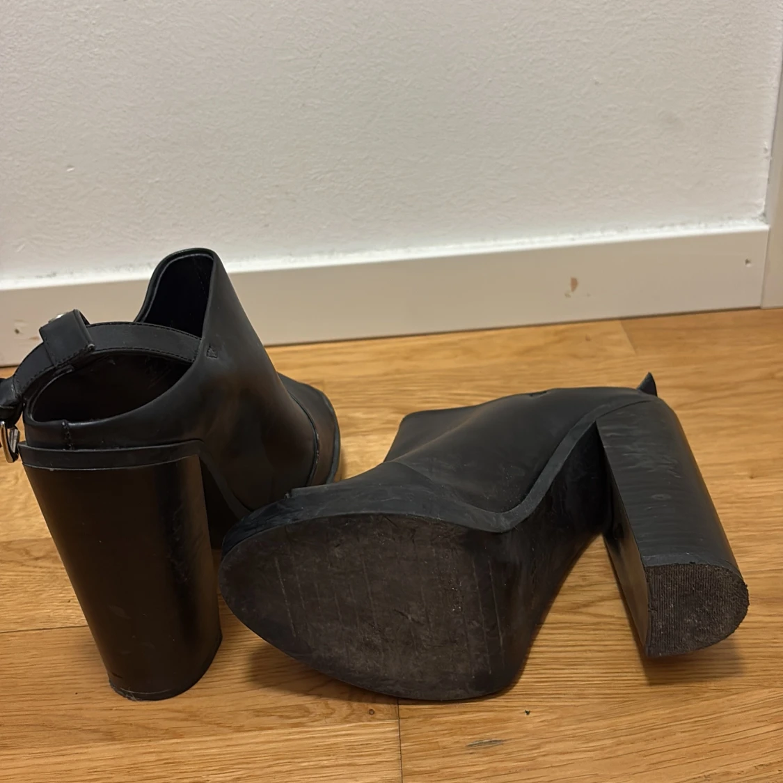 Svarta klackskor från Zara Trafaluc - 4