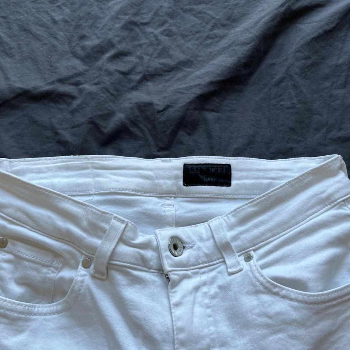 Vita jeans från Tiger of Sweden - 2