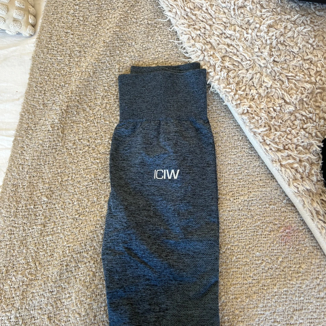 Mörkblå tights från ICANIWILL