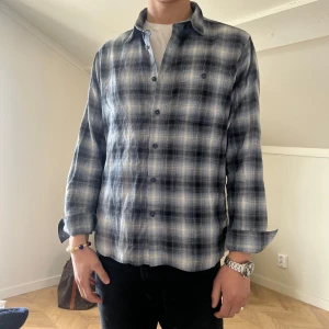 Rutig skjorta - Chill skjorta från mango