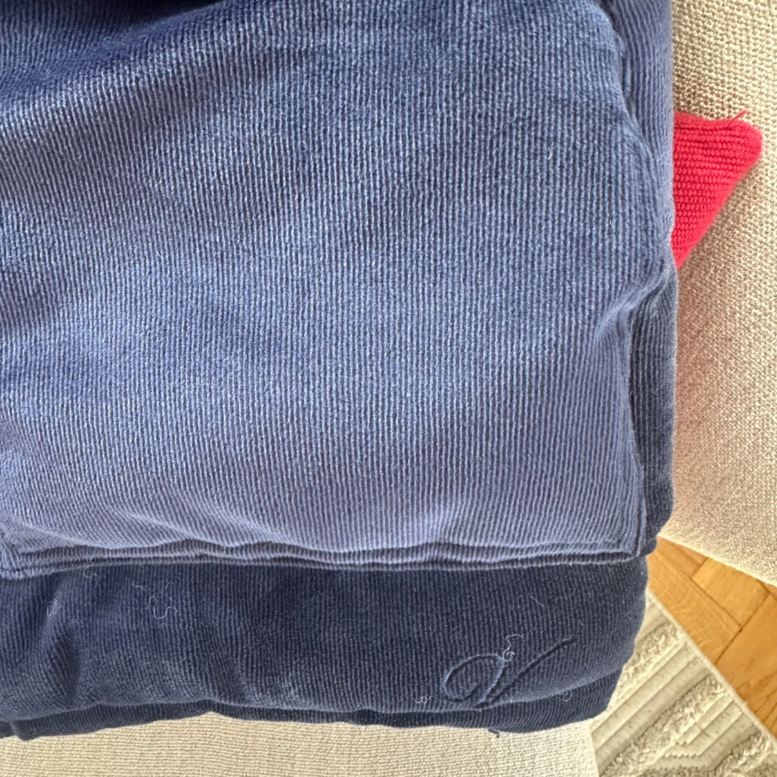 Mörkblå manchester vest med huva - 2