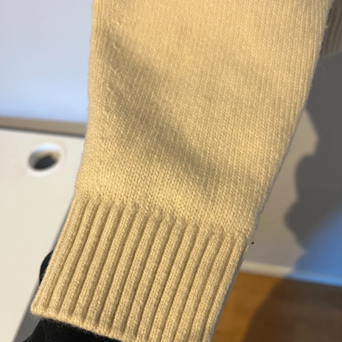 Beige stickad polotröja från H&M - 3
