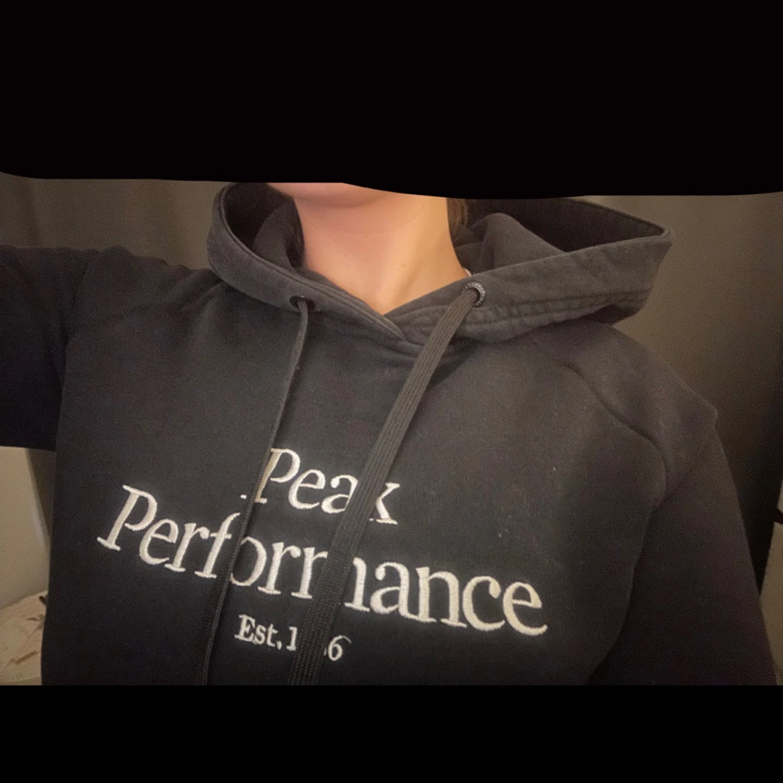 Svart hoodie från Peak Performance - 2