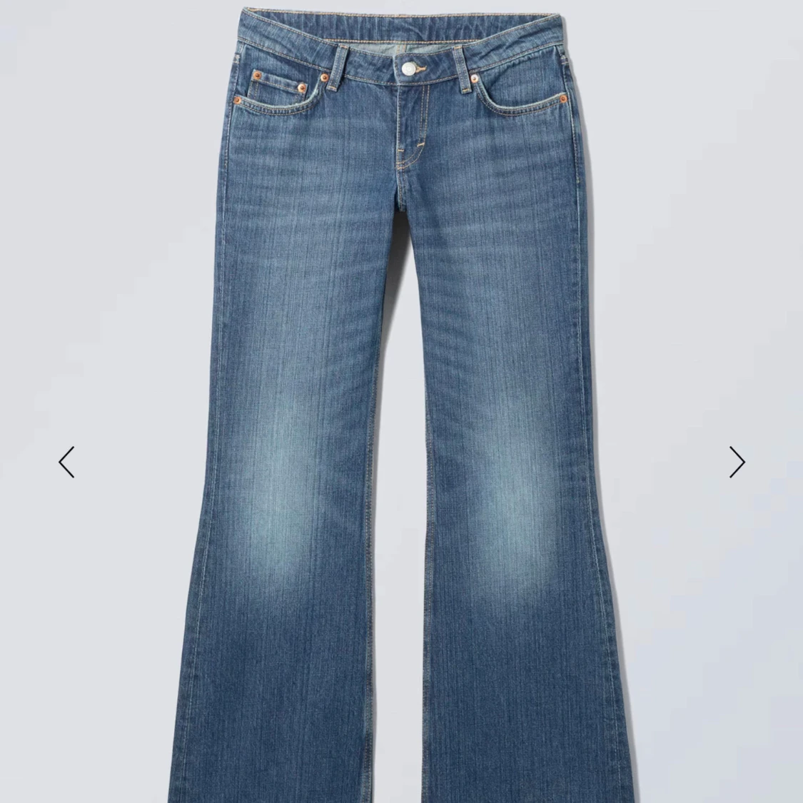 Blå bootcut jeans - 2