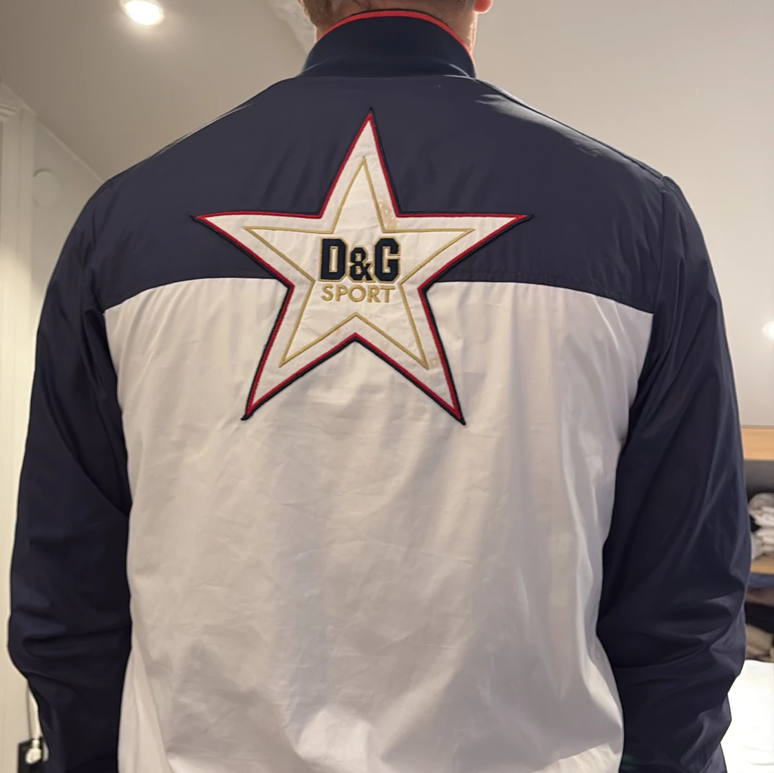 D&G Sport vindjacka i blått och vitt - 1