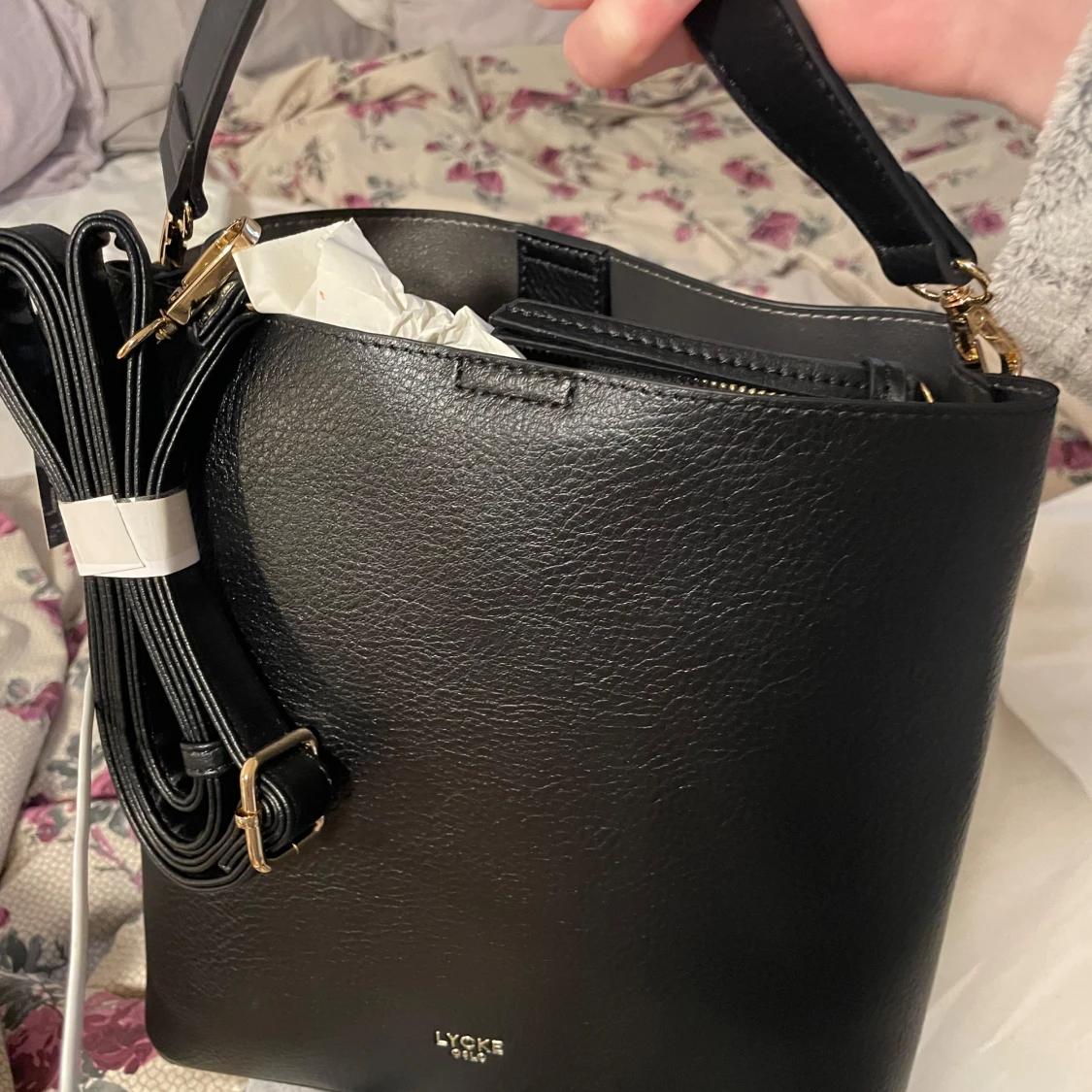 Svart axelväska från Lycke Oslo - 1