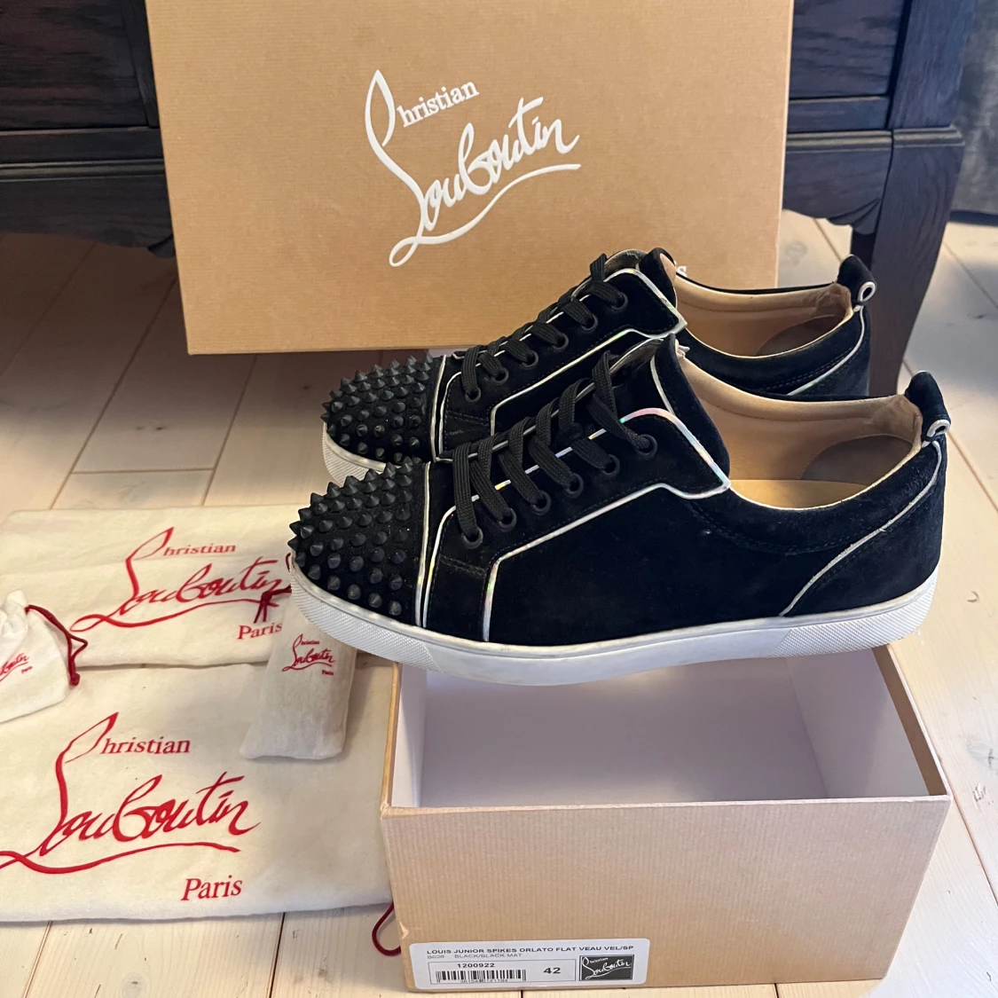 💫Christian Louboutin skor💫