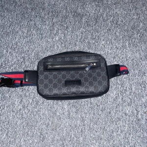 Gucci bag - One size!