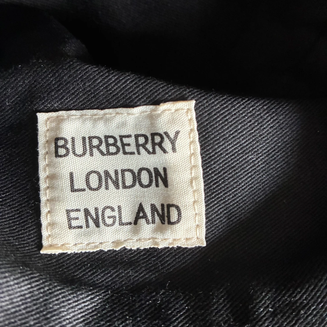 Rutig bucket hat från Burberry - 2