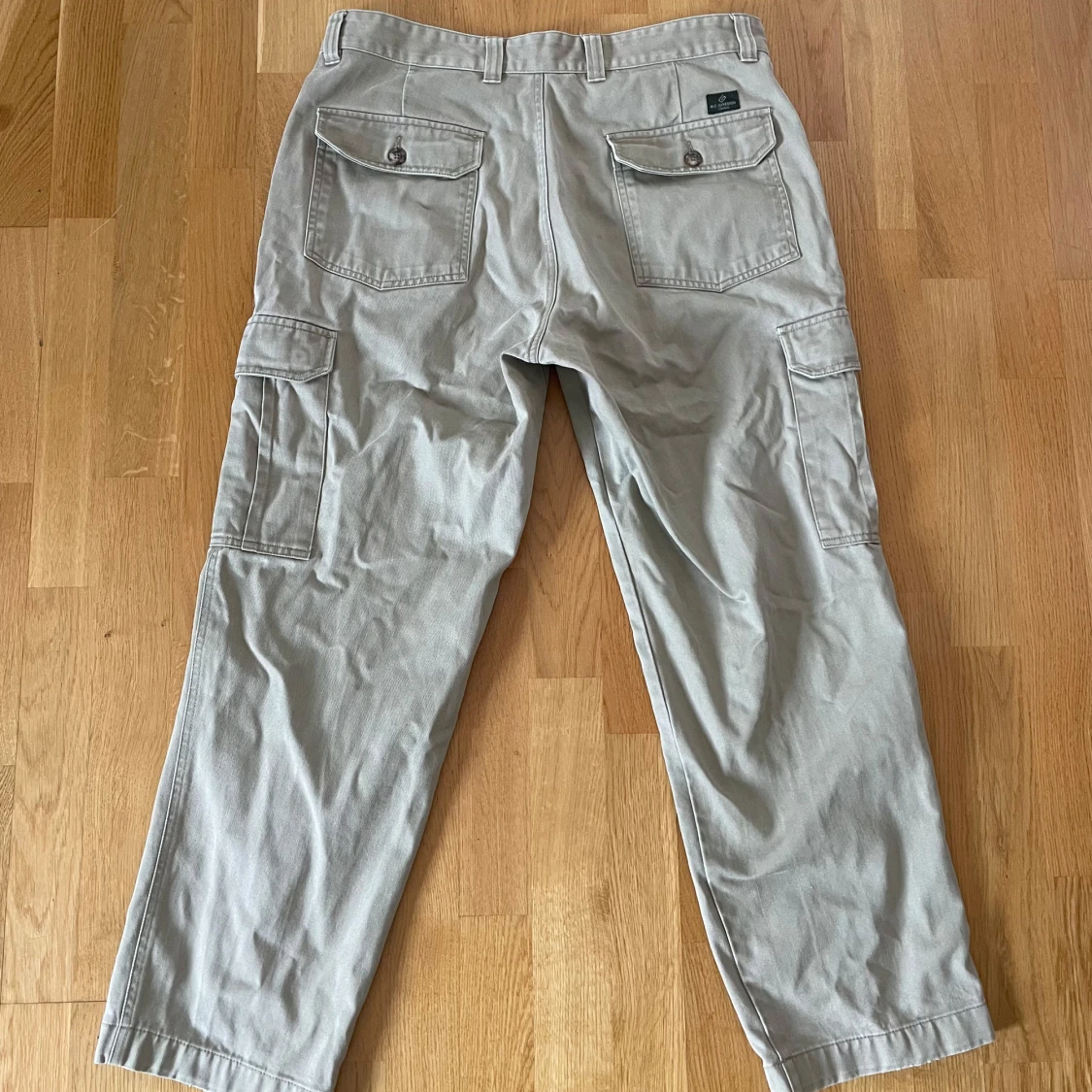 Beiga cargobyxor från W.C. Gordon - 1