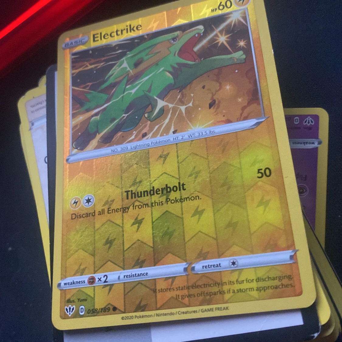 Pokémonkort: Electrike & Toucannon