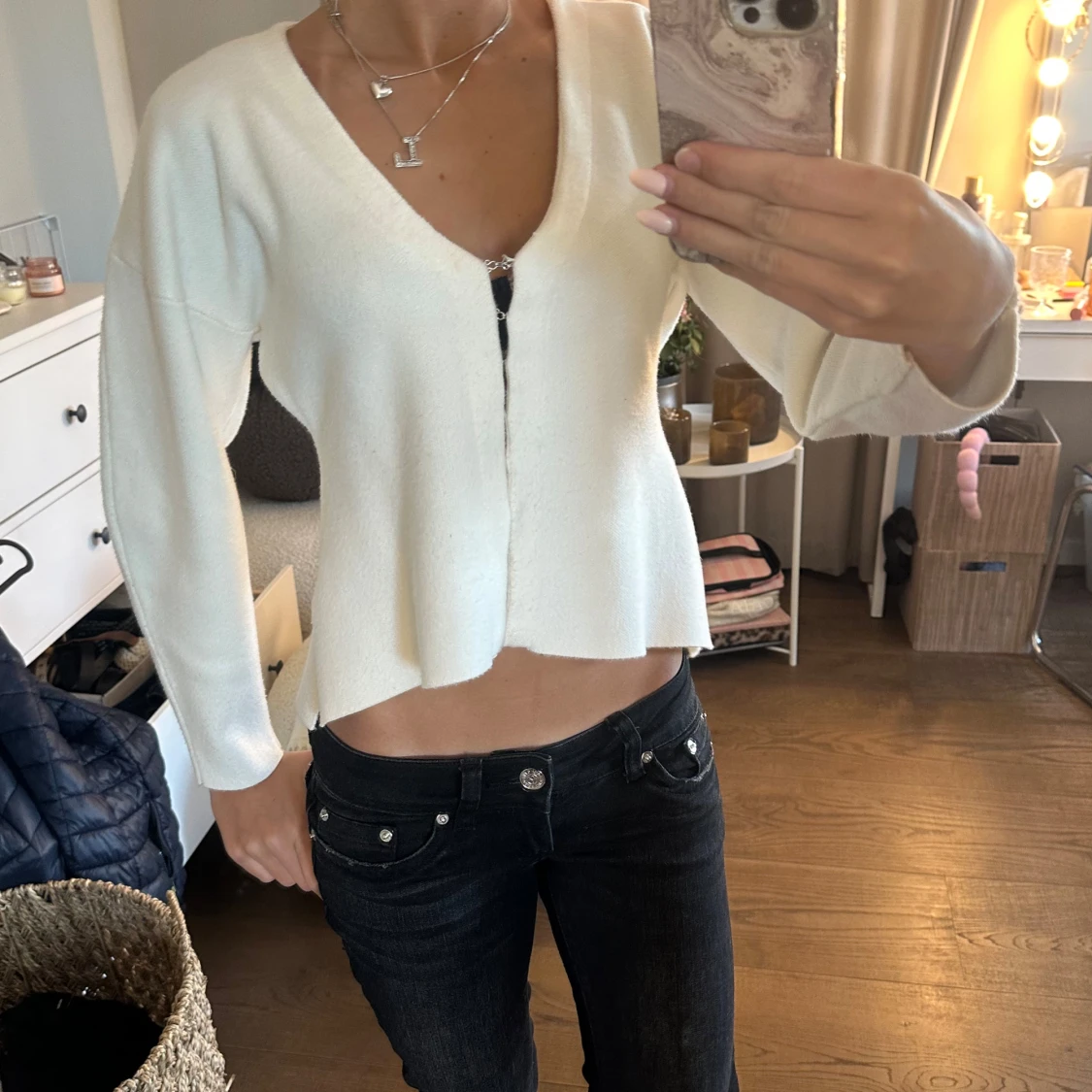 Vit v-ringad kofta - 1