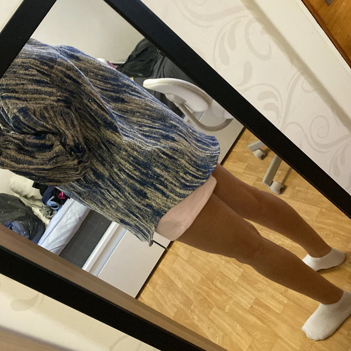 Blå och beige stickad overshirt - 1