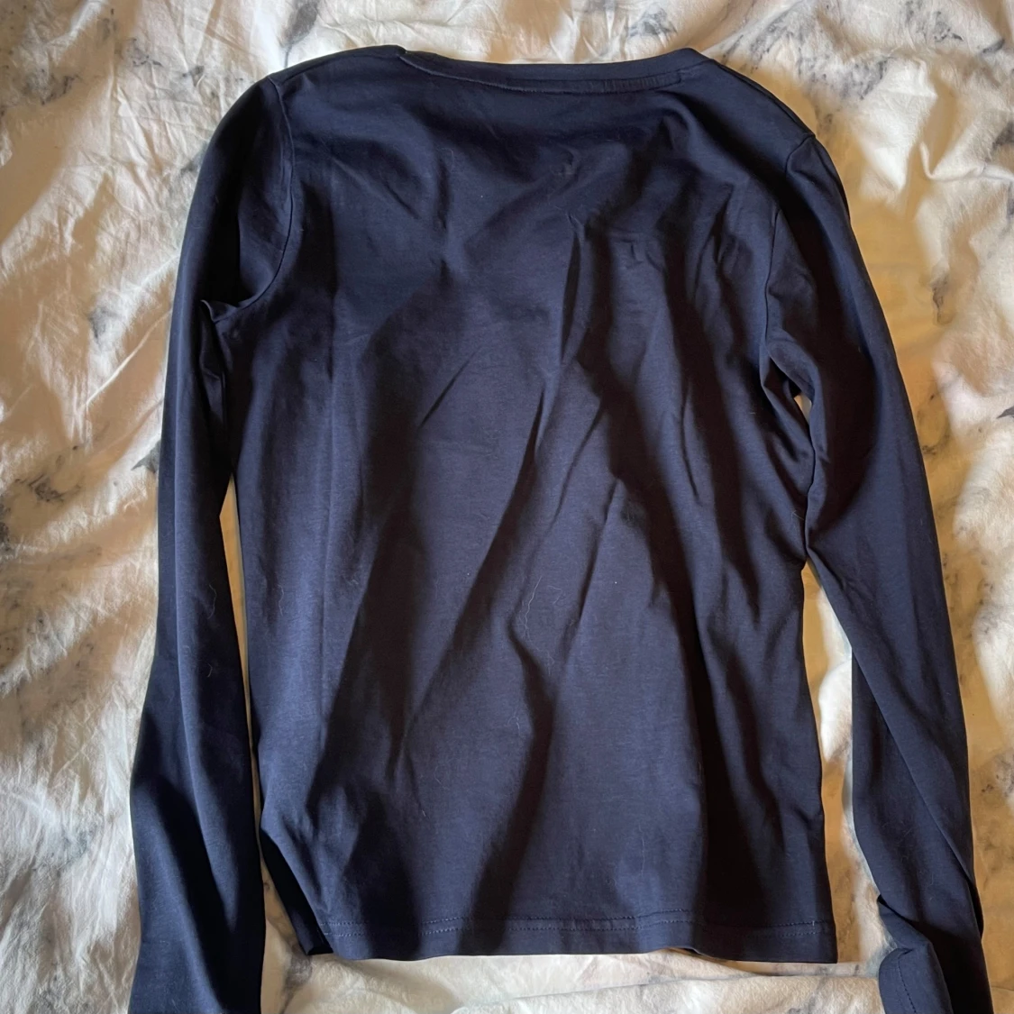Mörkblå långärmad tröja från GANT - 3