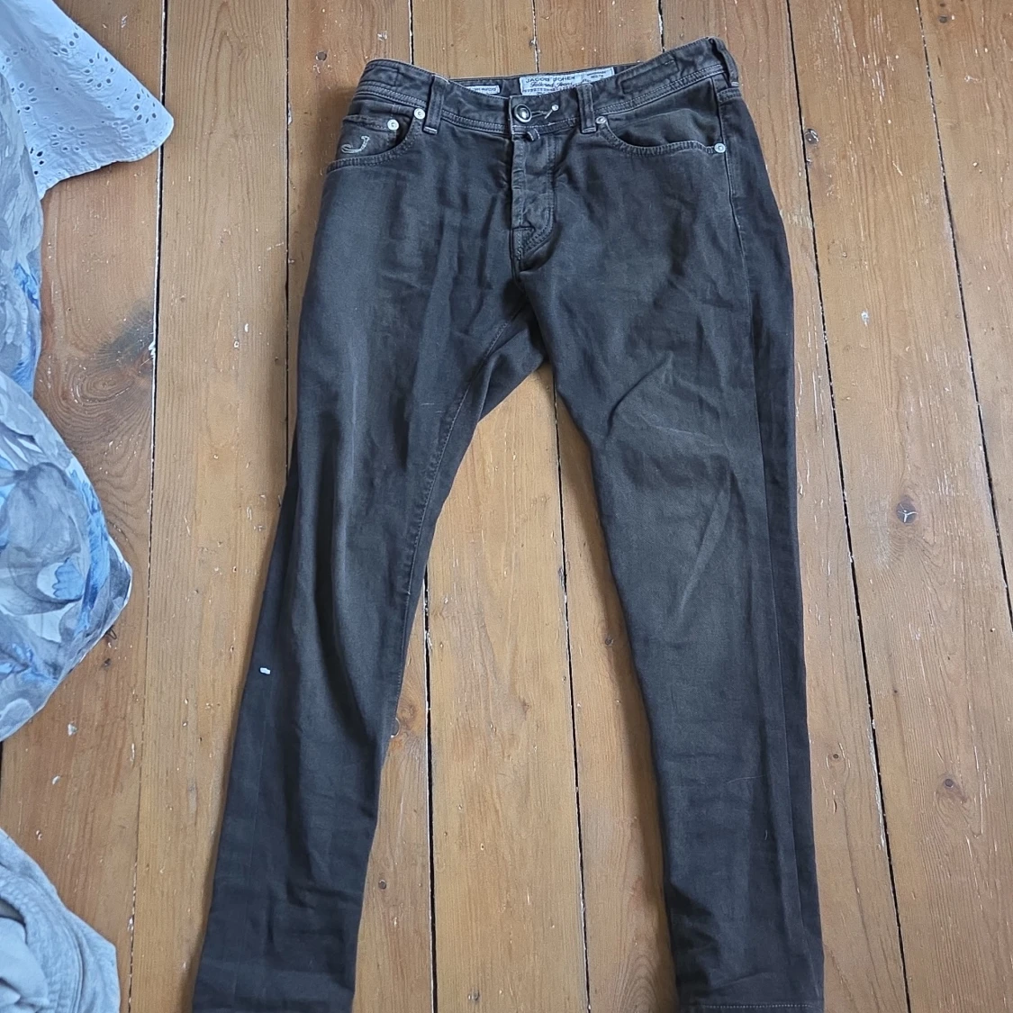 Mörkgrå jeans från Jacob Cohen - 1