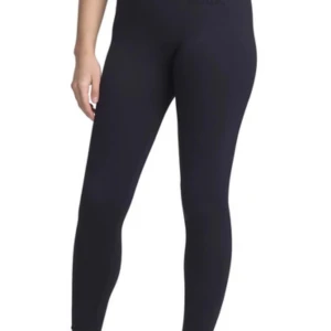 Svarta leggings från TriDri - Ribbade svarta leggings från TriDri i en stretchig och bekväm passform. Aldrig använda, dock är lappen borttagen då jag trodde att jag skulle använda dom. Säljer eftersom dom är för korta för mig. Storlek S.