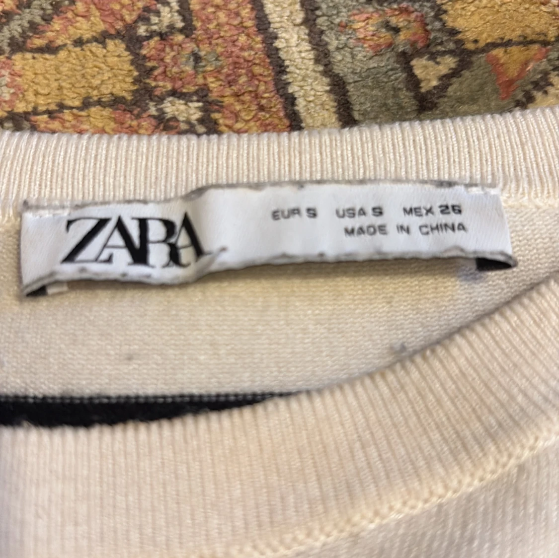 Randig stickad tröja från Zara - 1