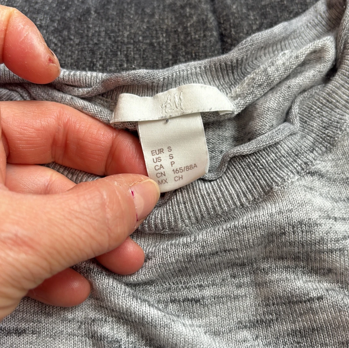 Grå långärmad tröja - 1