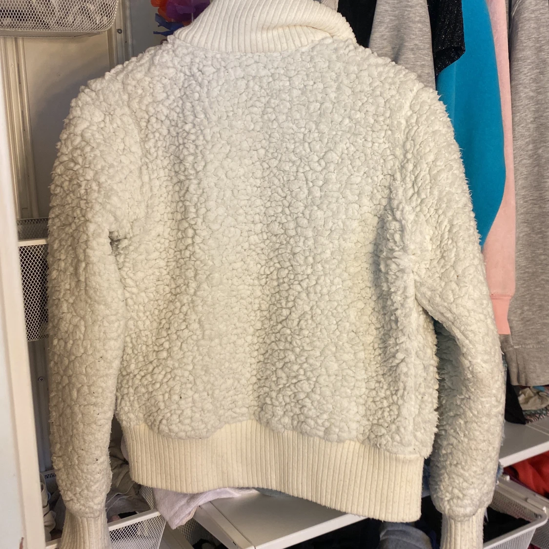 Vit teddyjacka från O'Neill - 3