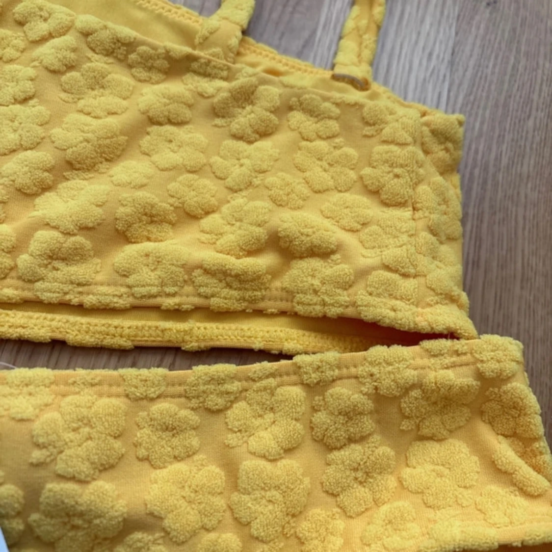 Gul bikini med blommönster från SOC - 2