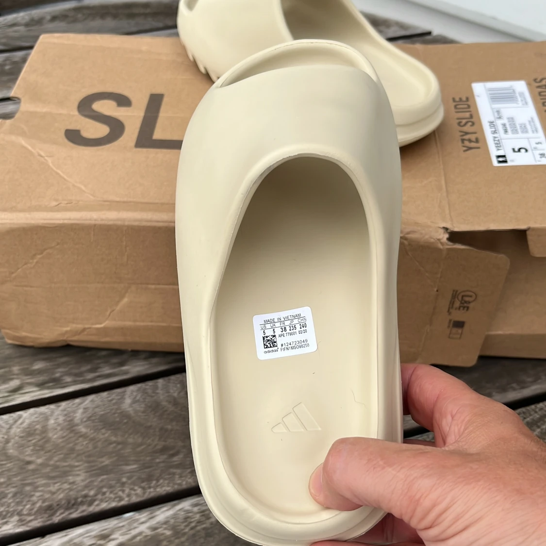 Adidas Yeezy Slide i beige - 2
