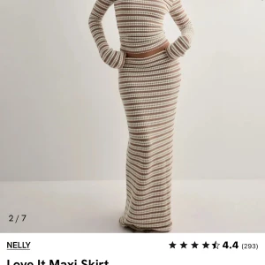 Set från Nelly - Snyggt set från nelly. Aldrig använt. Inte min stil. Nypris 748kr för hela settet. 