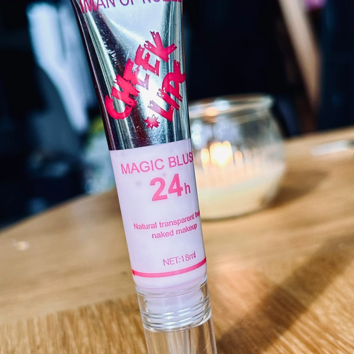 Cheek + lips Magic Blush från Iman of Noble!